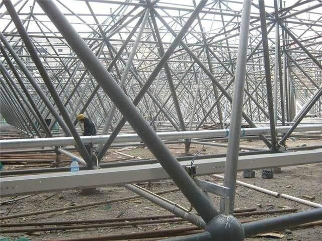 砀山盘点螺栓球网架对选材方面的4点要求